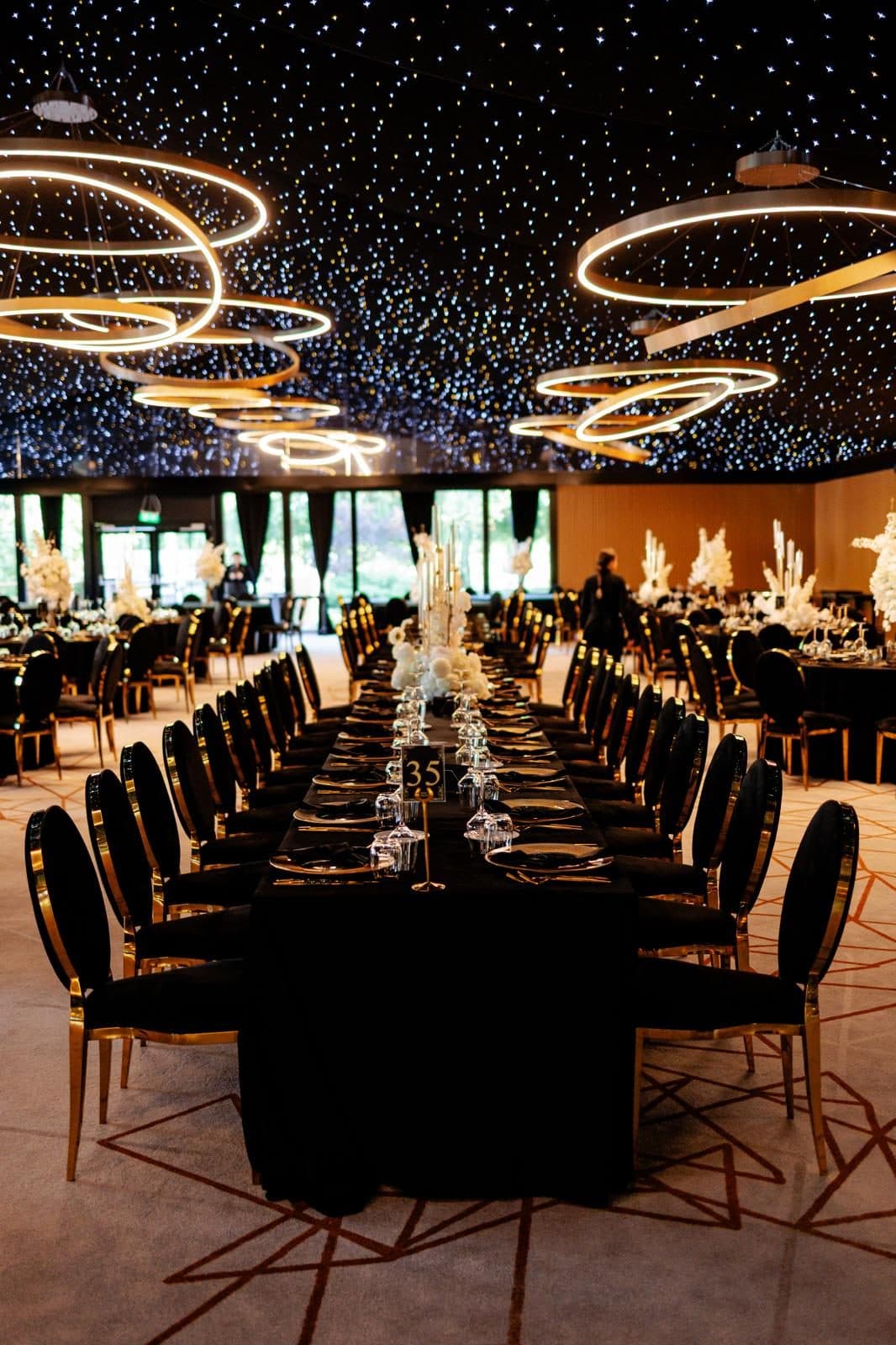 Salon Grande, vedere de ansamblu