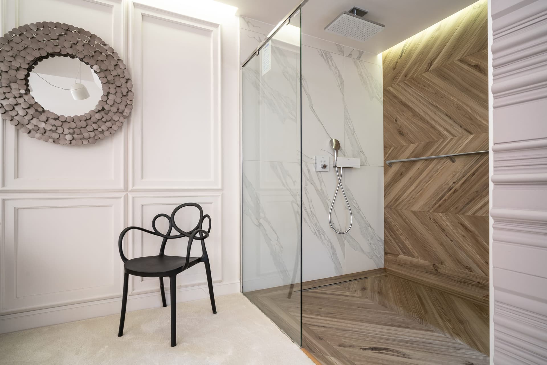 Apartamentul mirilor de la Riviera